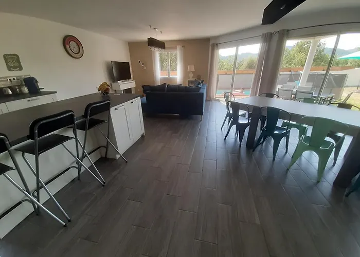 Maison Avec Piscine A L\'Oree De La Foret