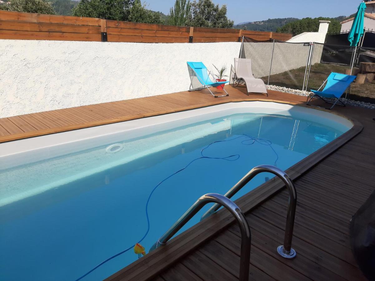 Maison Avec Piscine A L'oree De La Foret