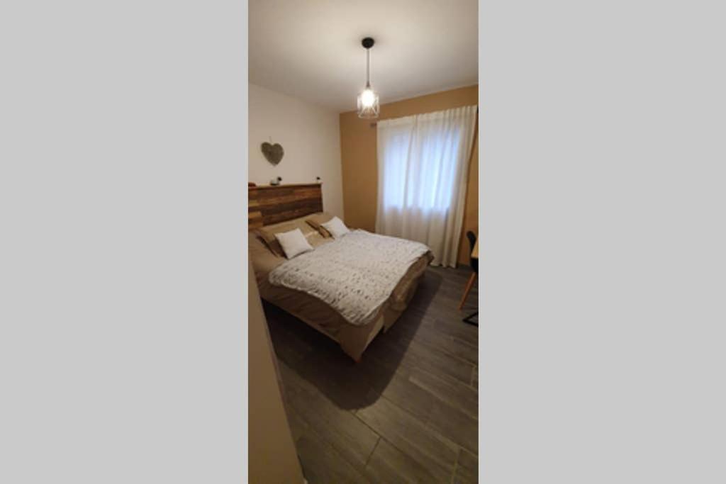 Holiday home Maison Avec Piscine A L'oree De La Foret Vals-les-Bains